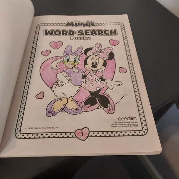 3 Dot To Dot For Adults And 1 Minnie Activity Book Word Search Kids - Picture 4 of 5